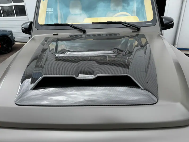 Motorhaube mit Lufthutze
